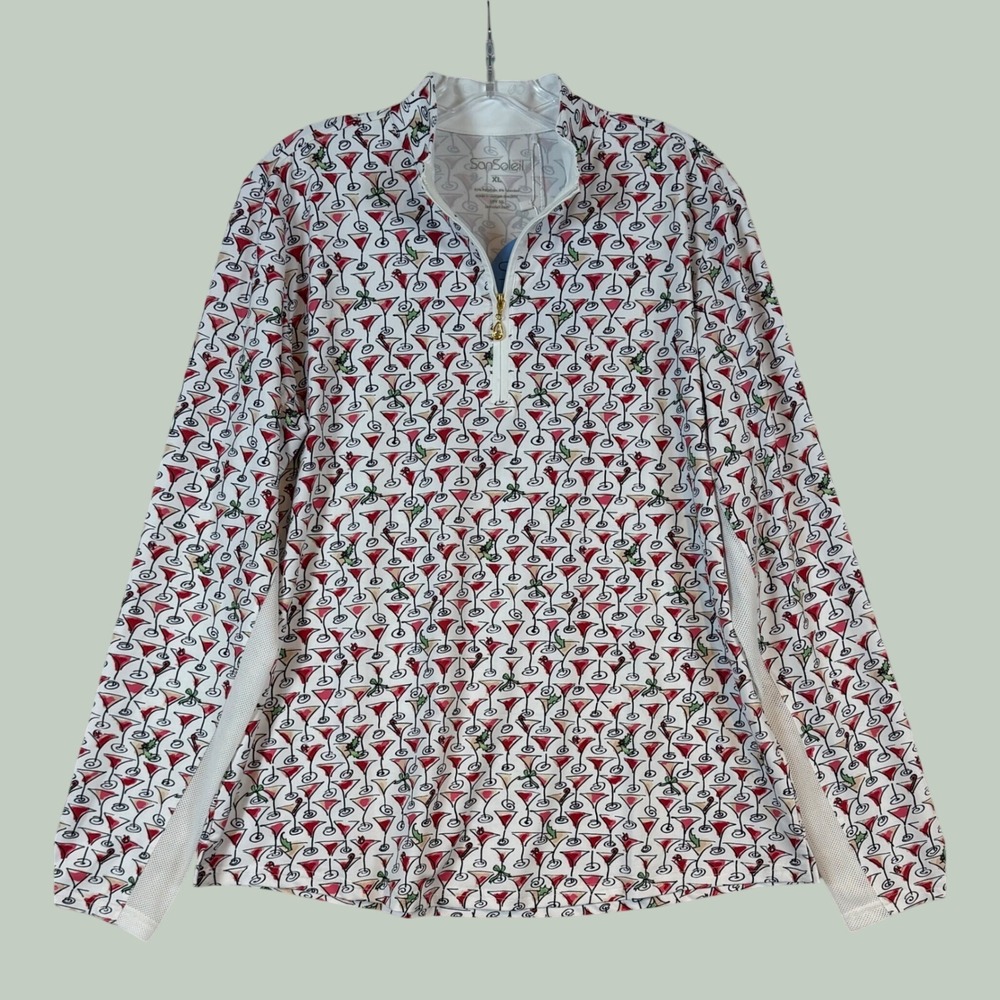 NWT SanSoleil Women XL Martini Holiday AOP Golf UPF 50 Quarter Zip Top Christmas